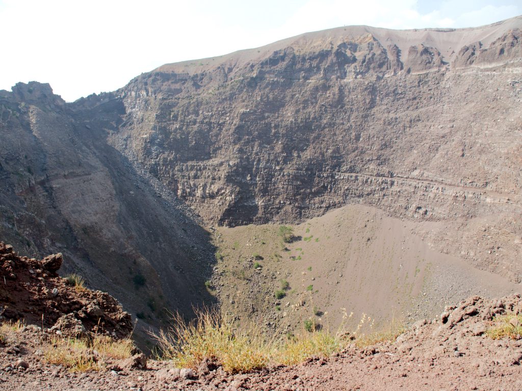 Crater of Vesuvio | Random Things